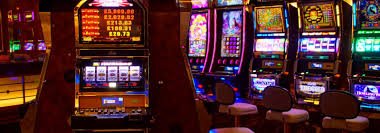 Filipino player browsing slot games on jiliphzone mobile interface